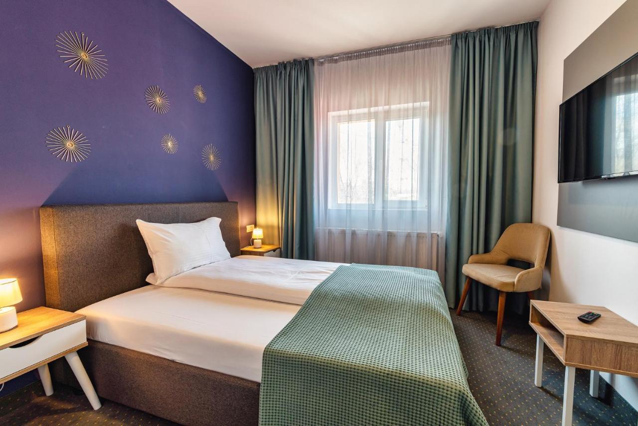 Saga Rooms Victoria  Eksteriør billede