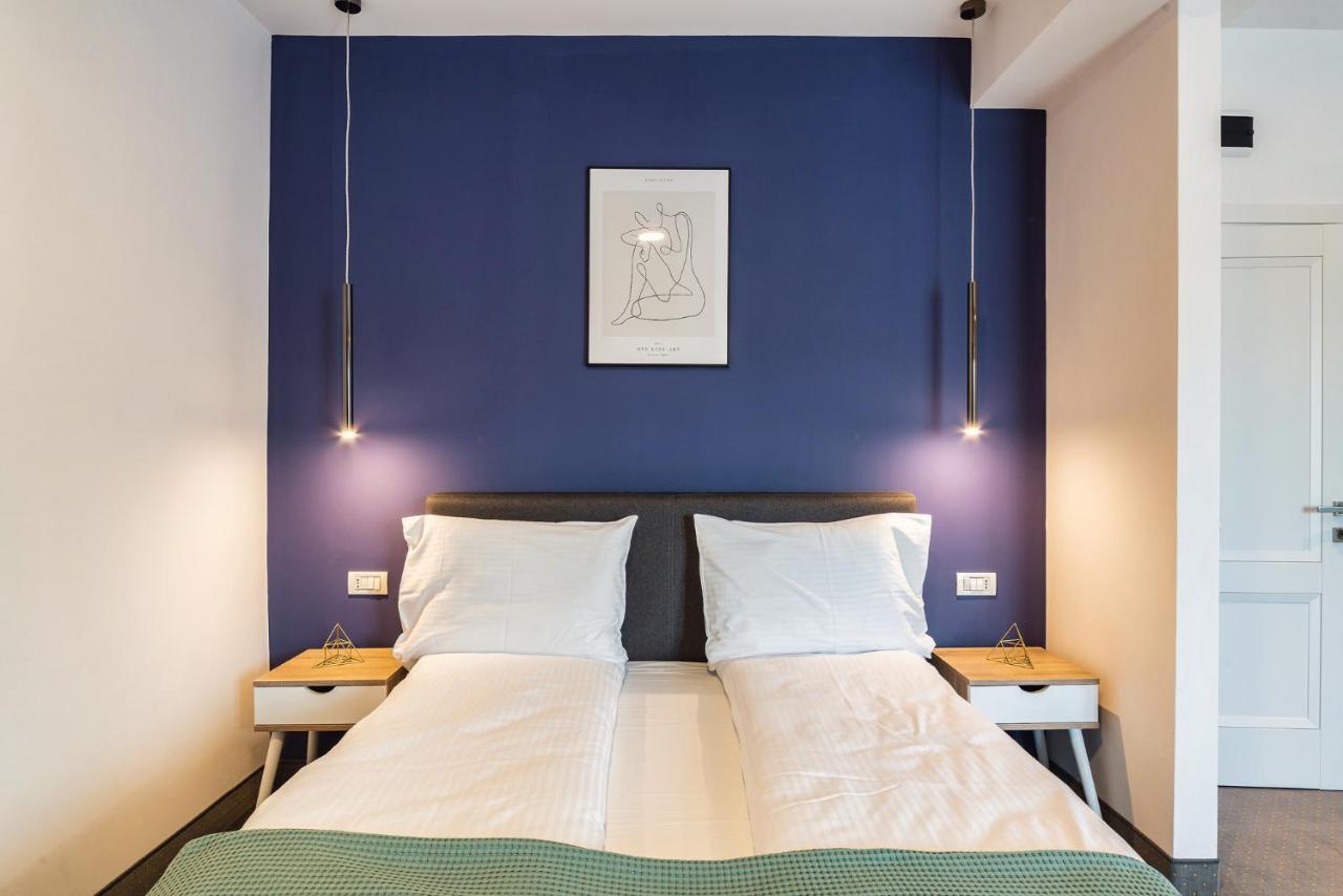 Saga Rooms Victoria  Eksteriør billede