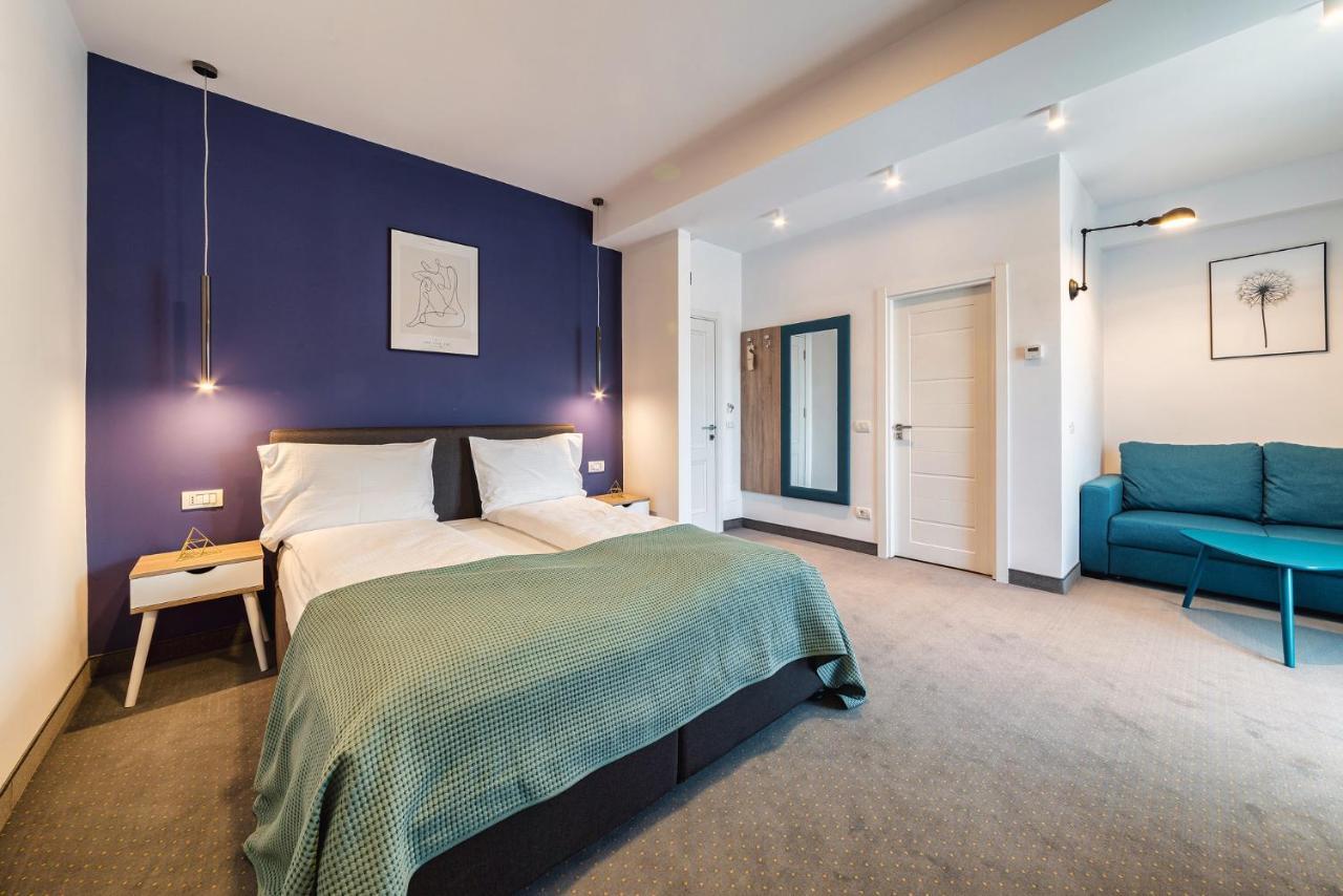 Saga Rooms Victoria  Eksteriør billede